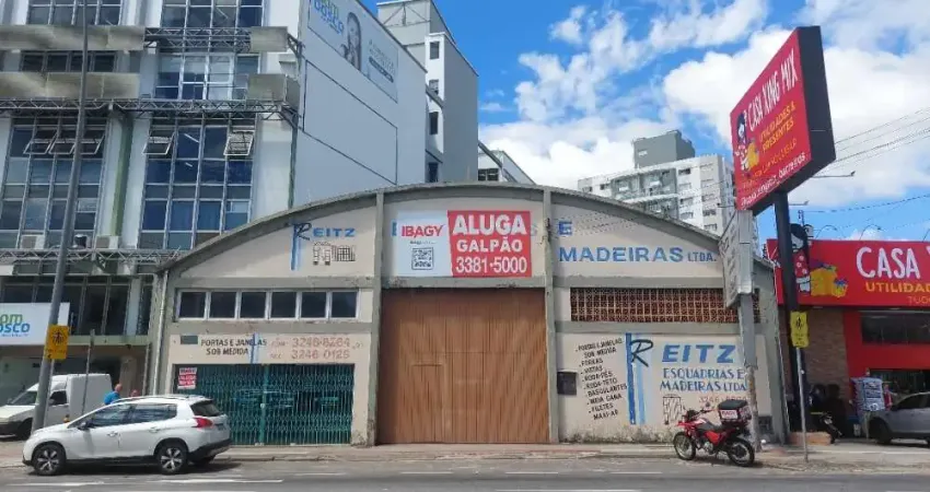 Barracão / Galpão / Depósito com 2 salas para alugar na Avenida Leoberto Leal, 699, Barreiros, São José