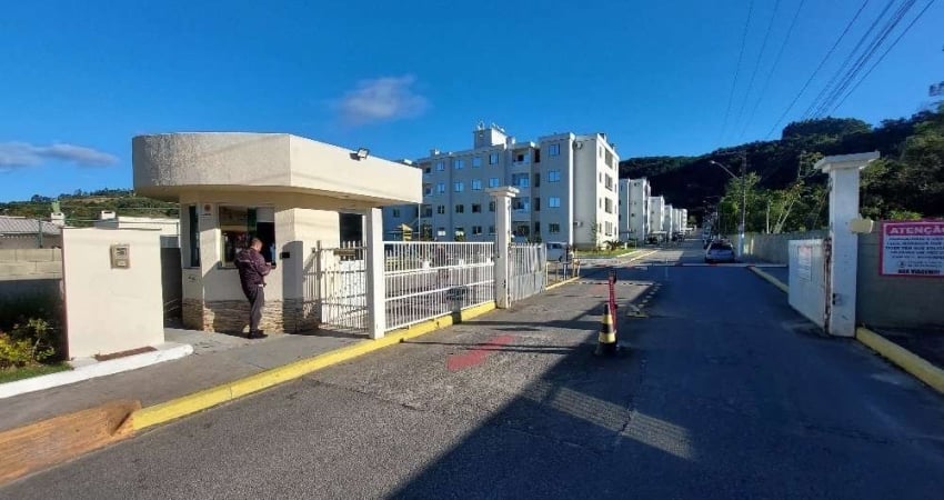 Excelente Apartamento 2 dormitório(s) em Fundos - Biguaçu