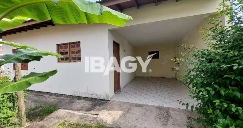 Excelente casa 2 dormitório(s) em ingleses do rio vermelho - florianópolis