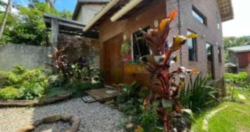 Casa com 2 quartos para alugar na Caminho dos Cafezais, 130, Pântano do Sul, Florianópolis
