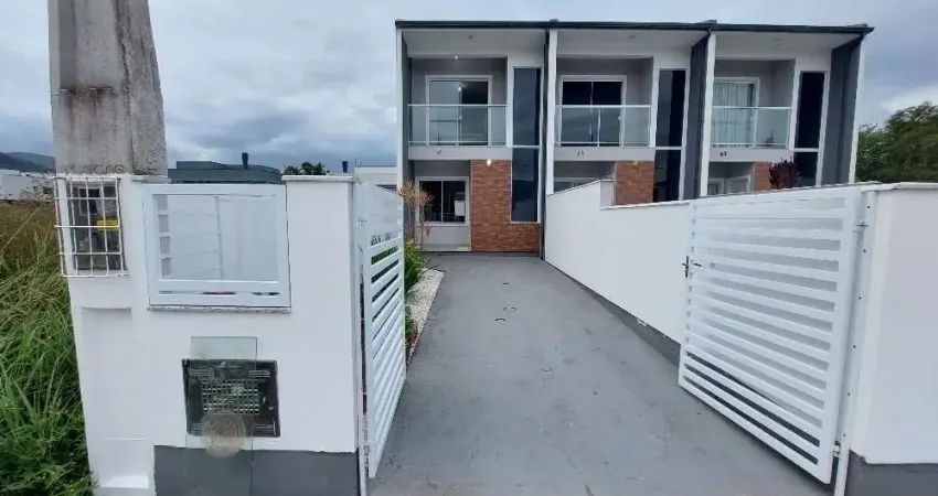 Casa com 2 quartos para alugar na Elza Costa Vieira, 42, Forquilhas, São José