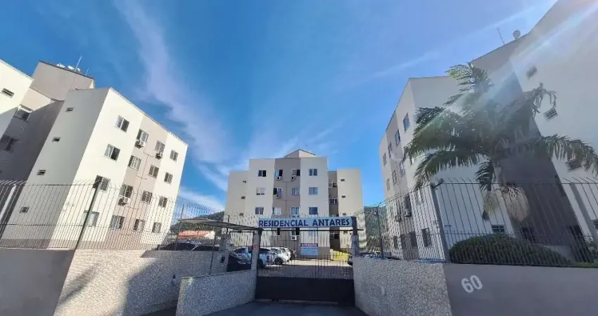 Excelente Apartamento 2 dormitório(s) em Serraria - São José