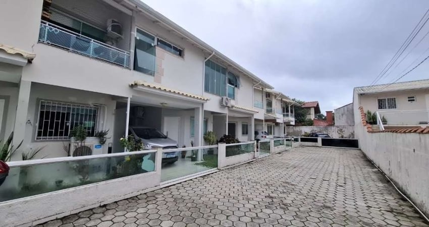 Excelente Casa 3 dormitório(s) em Ingleses do Rio Vermelho - Florianópolis