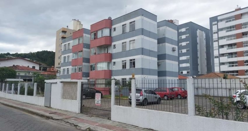 Excelente Apartamento 2 dormitório(s) em Praia Comprida - São José