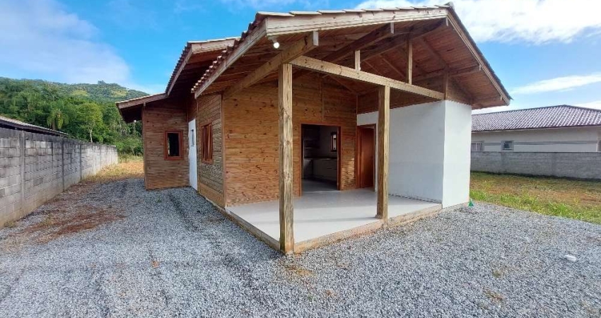 Casa com 2 quartos para alugar na Maria Célia Bittencourt, 00, Vila Santana, Santo Amaro da Imperatriz