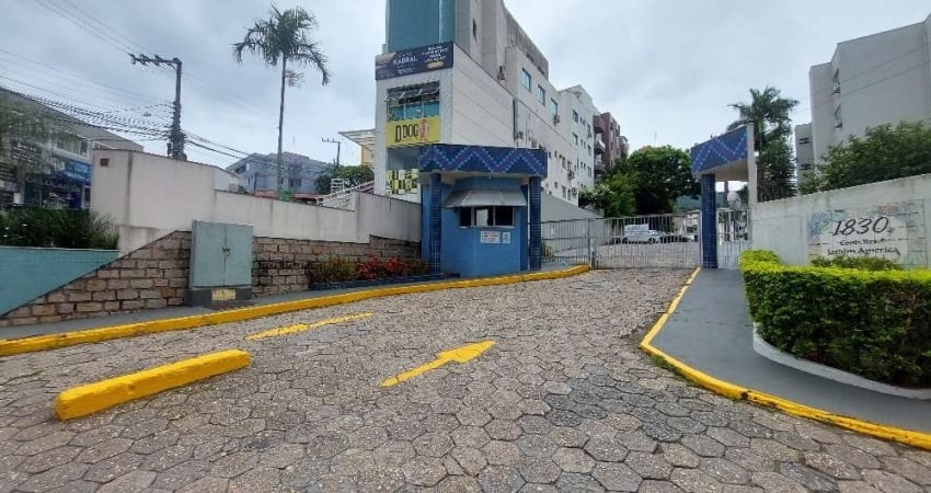 Apartamento com 2 quartos para alugar na Rua Lauro Linhares, 1830, Trindade, Florianópolis