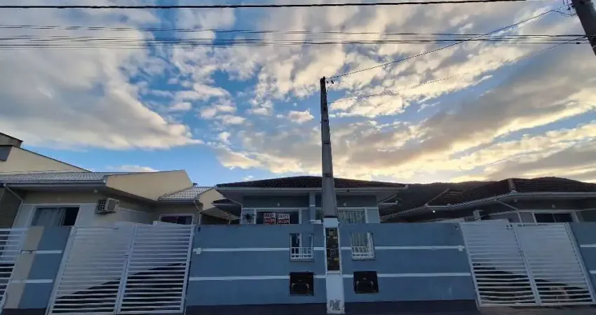 Excelente Casa 2 dormitório(s) em Forquilhas - São José