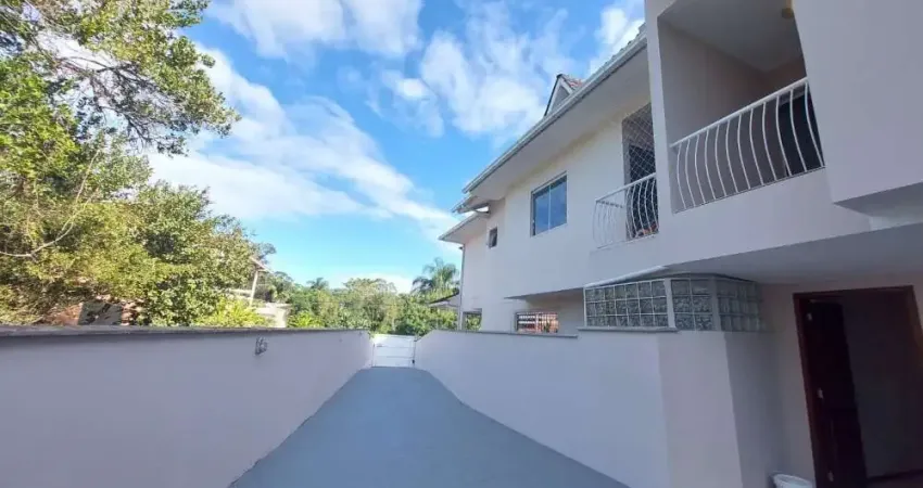 Excelente Casa 4 dormitório(s) em Santa Monica - Florianopolis
