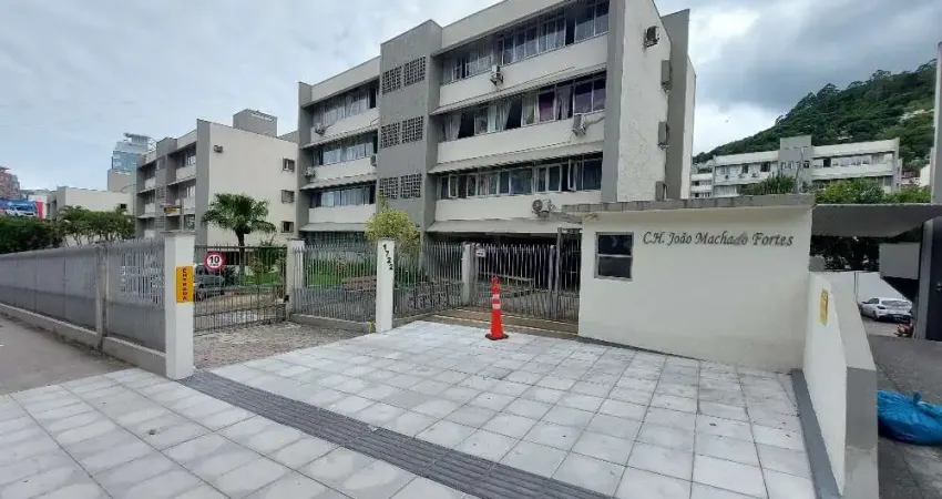 Excelente apartamento 3 dormitório(s) em centro - florianópolis