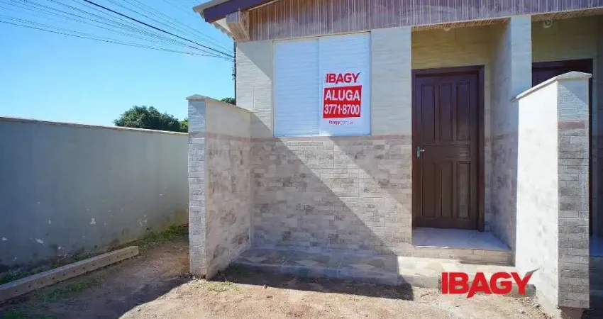 Excelente Casa 1 dormitório(s) em Vargem Grande - Florianópolis
