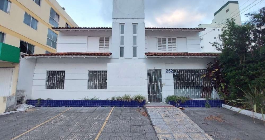 Casa comercial para alugar na Rua Presidente Gama Rosa, 311, Trindade, Florianópolis