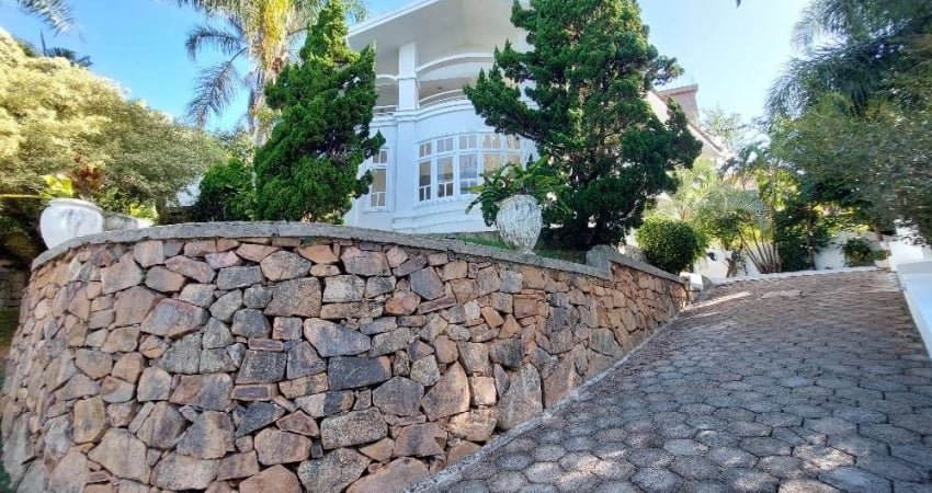 Excelente Casa 4 dormitório(s) em Roçado - Bosque das Mansões - São José