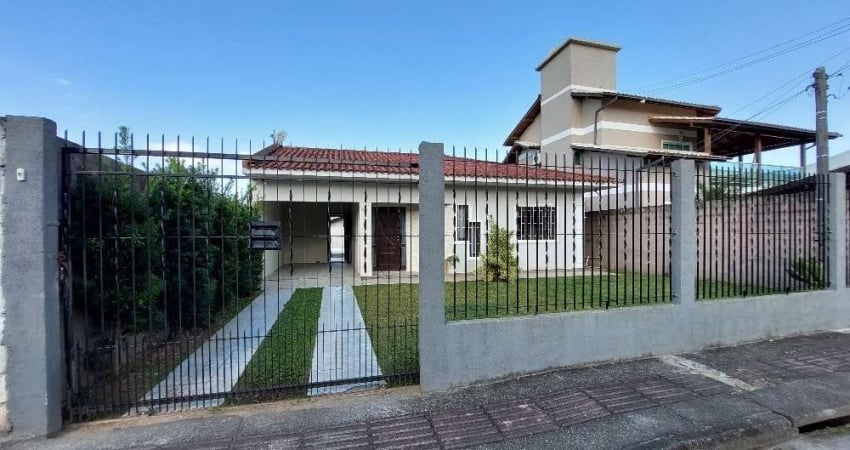 Excelente Casa 2 dormitório(s) em Forquilhas - São José