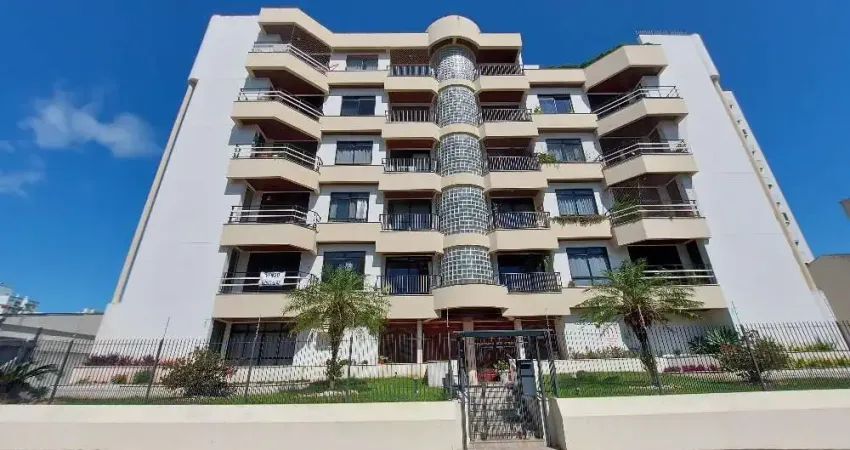 Excelente Apartamento 4 dormitório(s) em Canto - Florianópolis