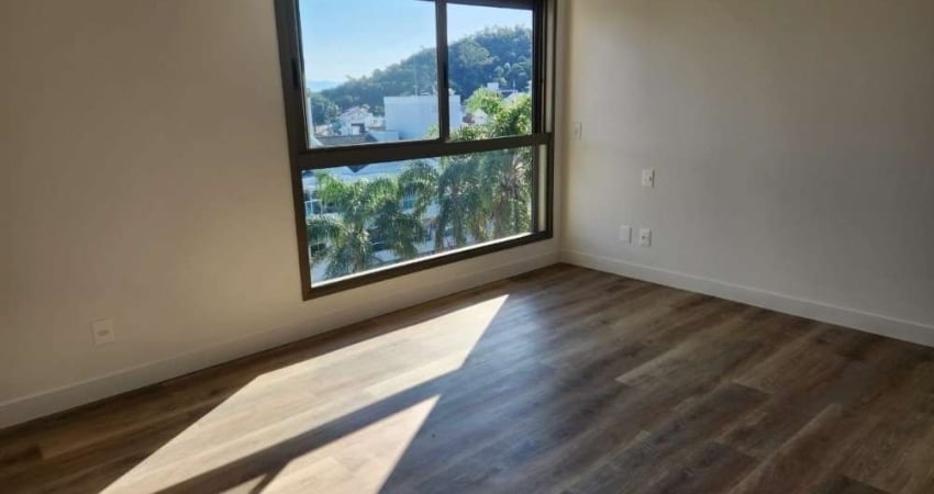 Excelente Apartamento 2 dormitório(s) em João Paulo - Florianópolis