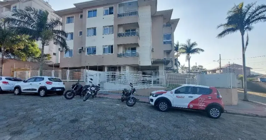 Excelente Apartamento 2 dormitório(s) em Potecas - São José