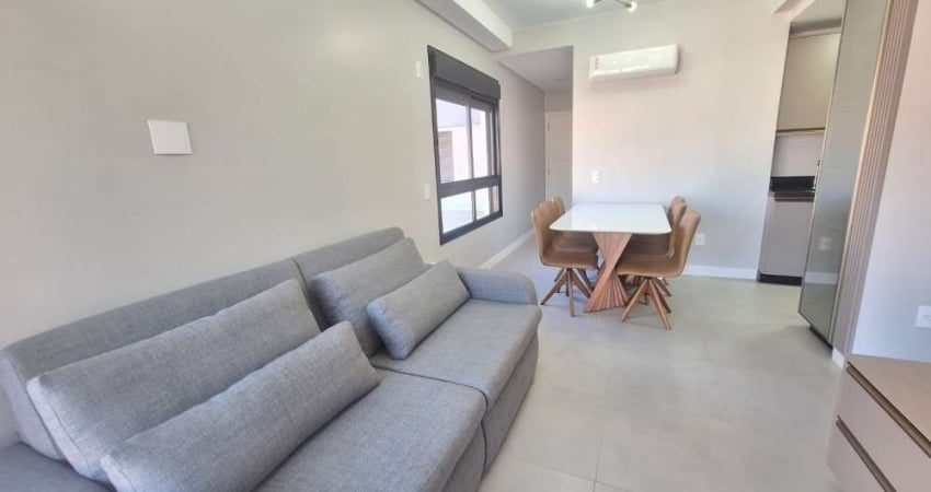 Apartamento com 2 quartos para alugar na Rua Ângelo La Porta, 216, Centro, Florianópolis