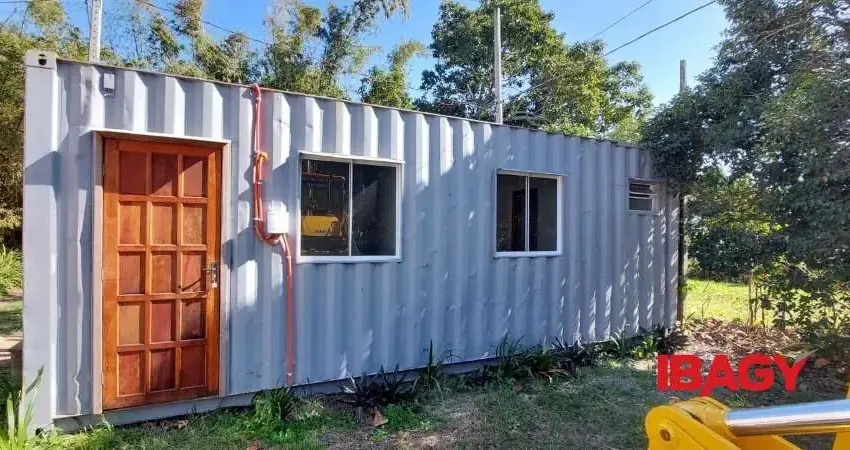 Excelente Kitnet 1 dormitório(s) em Lagoa da Conceição - FLORIANÓPOLIS