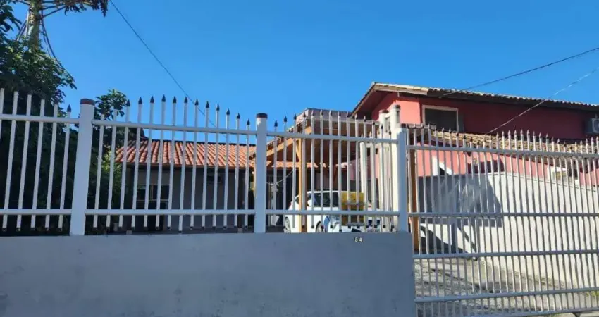 Excelente Casa 2 dormitório(s) em Campeche - Florianópolis