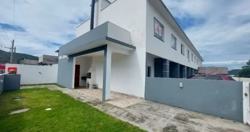 Excelente Casa 2 dormitório(s) em Forquilhas - São José