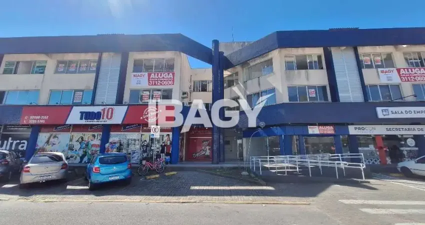 Sala comercial para alugar na Rua Lúcio Born, 12, Centro, Biguaçu