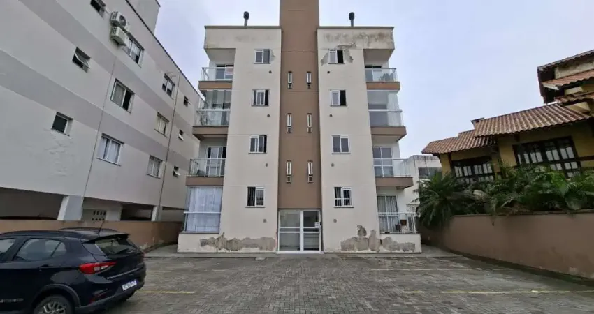 Apartamento com 2 quartos para alugar na Rua Carlos Weingartner, 121, Centro, Palhoça