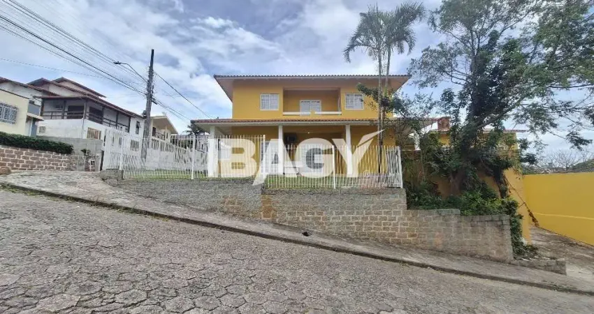 Excelente casa 4 dormitório(s) em jardim atlântico - florianópolis