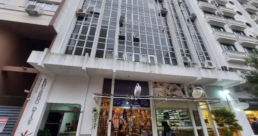 Ponto comercial para alugar na Rua Vidal Ramos, 140, Centro, Florianópolis