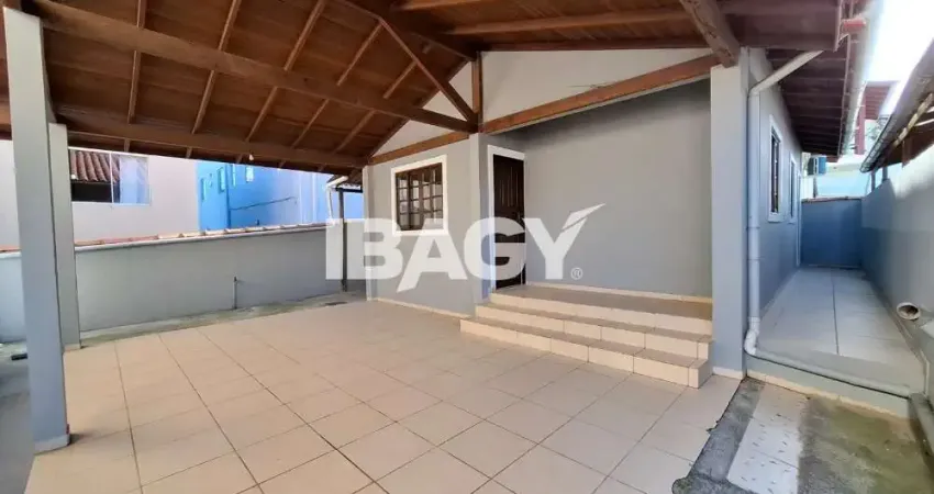 Casa com 2 quartos para alugar na Servidão João Vasques Silva, 440, Ingleses do Rio Vermelho, Florianópolis