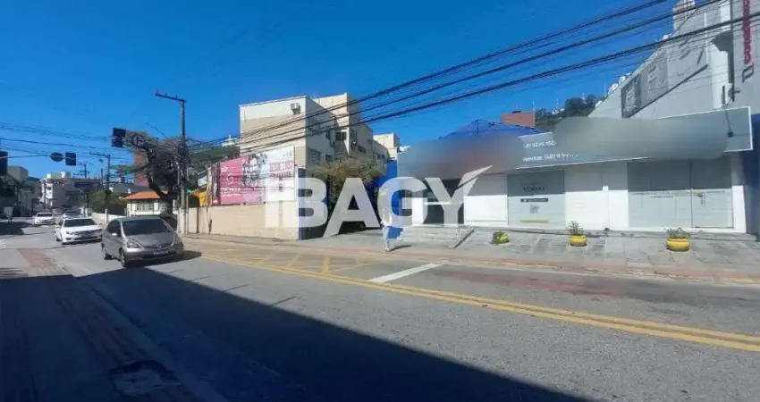 Casa comercial para alugar na Rua Lauro Linhares, 486, Trindade, Florianópolis