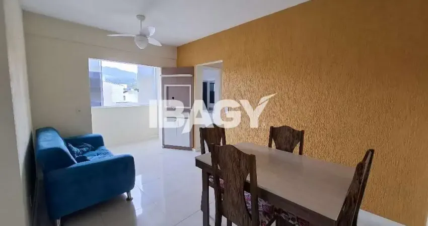 Apartamento com 2 quartos para alugar na Rua 7 de Setembro, 125, Centro, Biguaçu