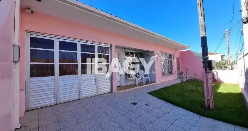 Casa com 3 quartos para alugar na Rua São Pedro, 644, Areias, São José