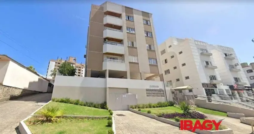 Excelente Apartamento 3 dormitório(s) em Córrego Grande - Florianópolis