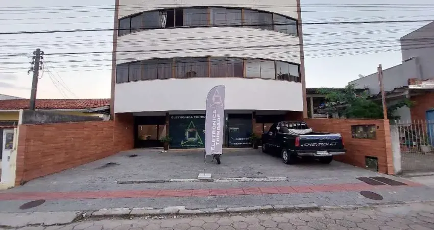 Excelente Kitnet 1 dormitório(s) em Trindade - Florianópolis