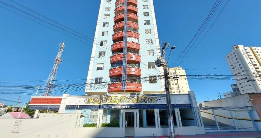 Apartamento com 2 quartos para alugar na Avenida Presidente Nereu Ramos, 1100, Campinas, São José