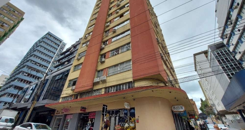 Oportunidade! Salas/Conjuntos em Centro - Florianópolis