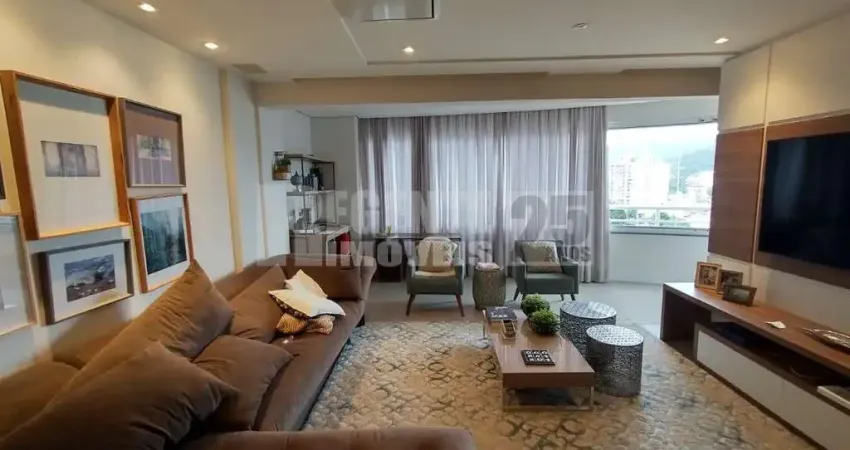 Cobertura duplex à venda no bairro Trindade em Florianópolis