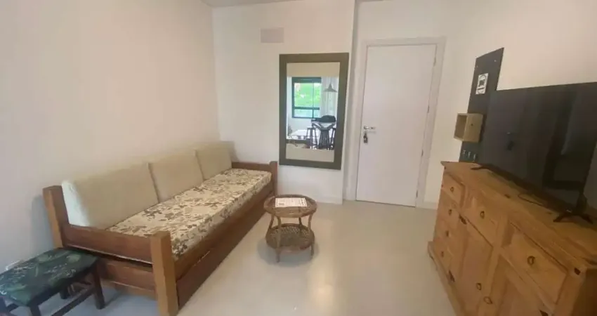 Ótimo studio mobiliado para locação no bairro carvoeira, próximo a ufsc!