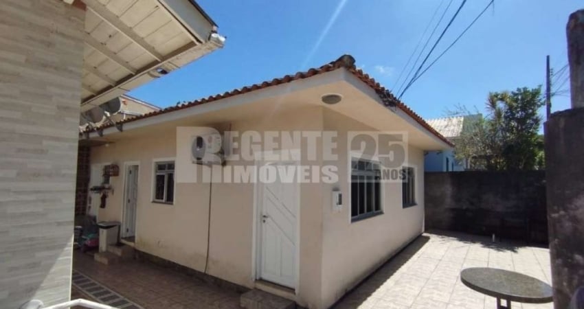 Casas no Bairro Capoeiras 6 quartos 3 banheiros - Florianópolis - SC
