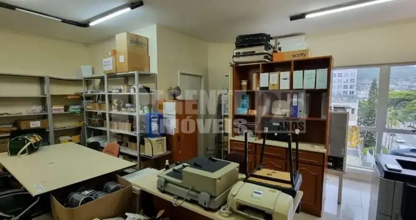 Salas comerciais à venda no bairro trindade em florianópolis