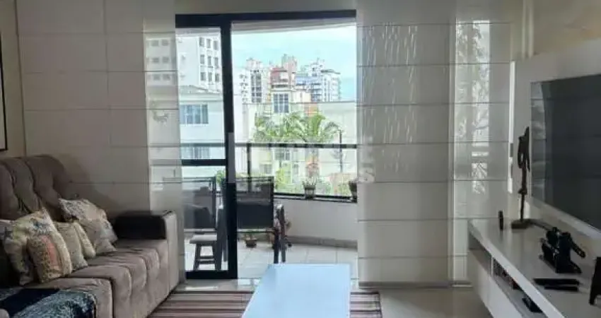 Apartamento à venda no bairro Centro em Florianópolis