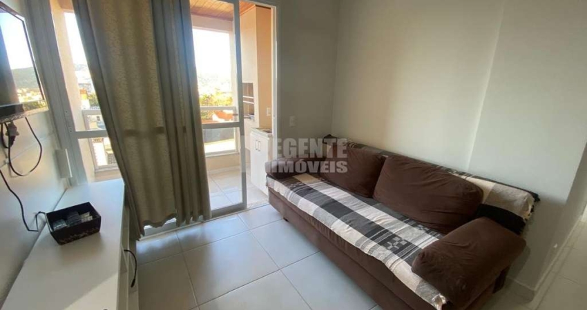 Excelente apartamento mobiliado de 2 dormitórios no bairro Carvoeira!