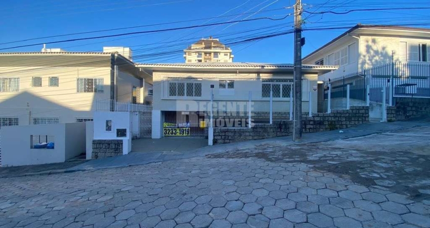Casa comercial para alugar na Belarmino Correia, 181, Trindade, Florianópolis
