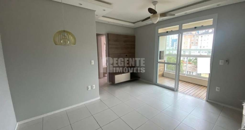Excelente apartamento de 2 dormitórios no bairro Agronômica!