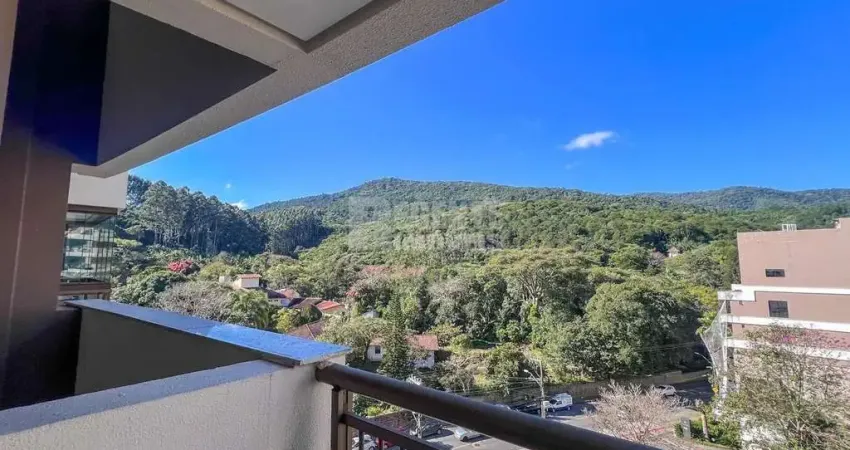 Apartamento à venda no Itacorubi - 2 Dormitórios com Suíte e Sacada com Churrasqueira