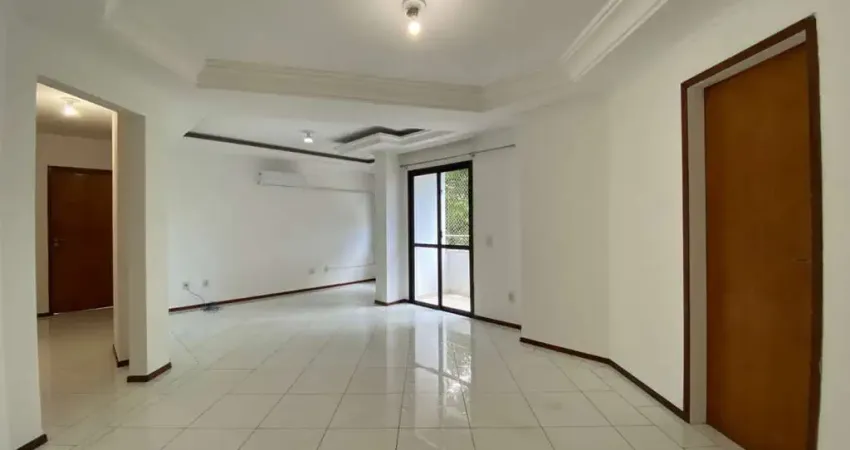 Apartamento com 3 quartos para alugar na Rua Professora Maria Flora Pausewang, 363, Trindade, Florianópolis