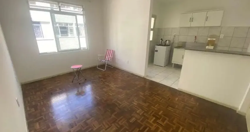 Apartamento com 2 quartos para alugar na Rua Luiz Oscar de Carvalho, 75, Trindade, Florianópolis