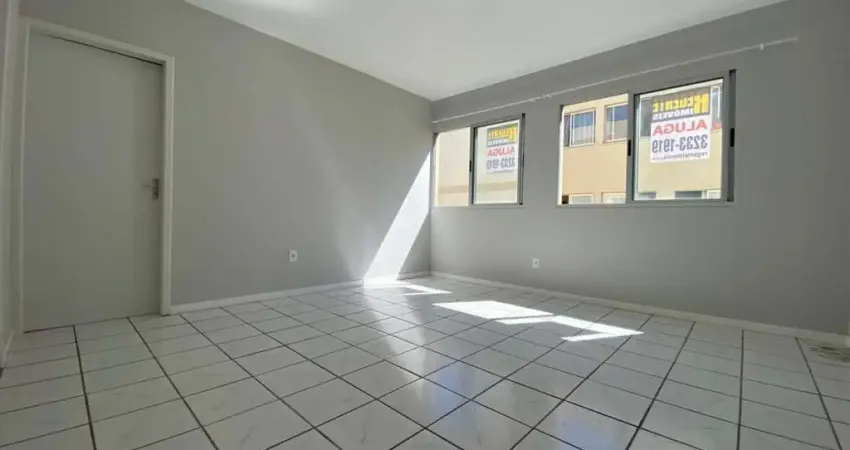 Ótimo apartamento de 3 dormitórios no bairro trindade, perto da ufsc!