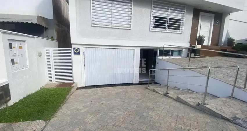 Ponto comercial para alugar na Rua Trajano Margarida, 36, Trindade, Florianópolis