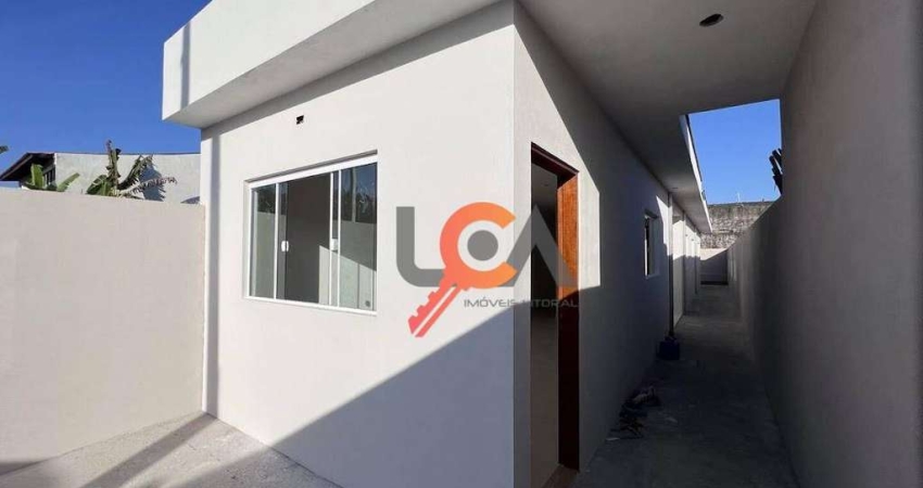 Casa com 3 dormitórios à venda, 82 m² por R$ 450.000,00 - Praia das Palmeiras - Caraguatatuba/SP